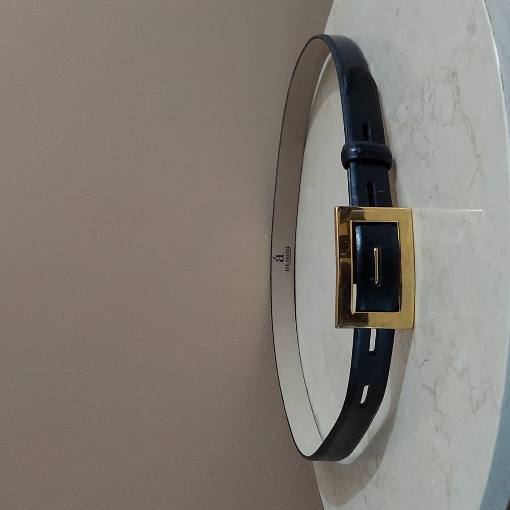 Lane Bryant Accents Black Genuine Leather Belt with Modern Style Buckle Sz 22/24